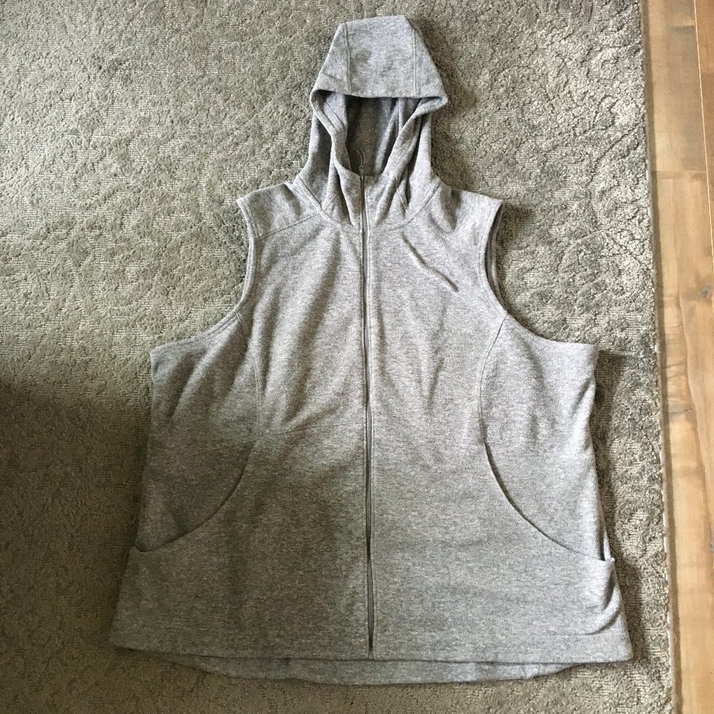 Duluth trading Women's Plus Frost Lake Hooded Vest gray size 2x